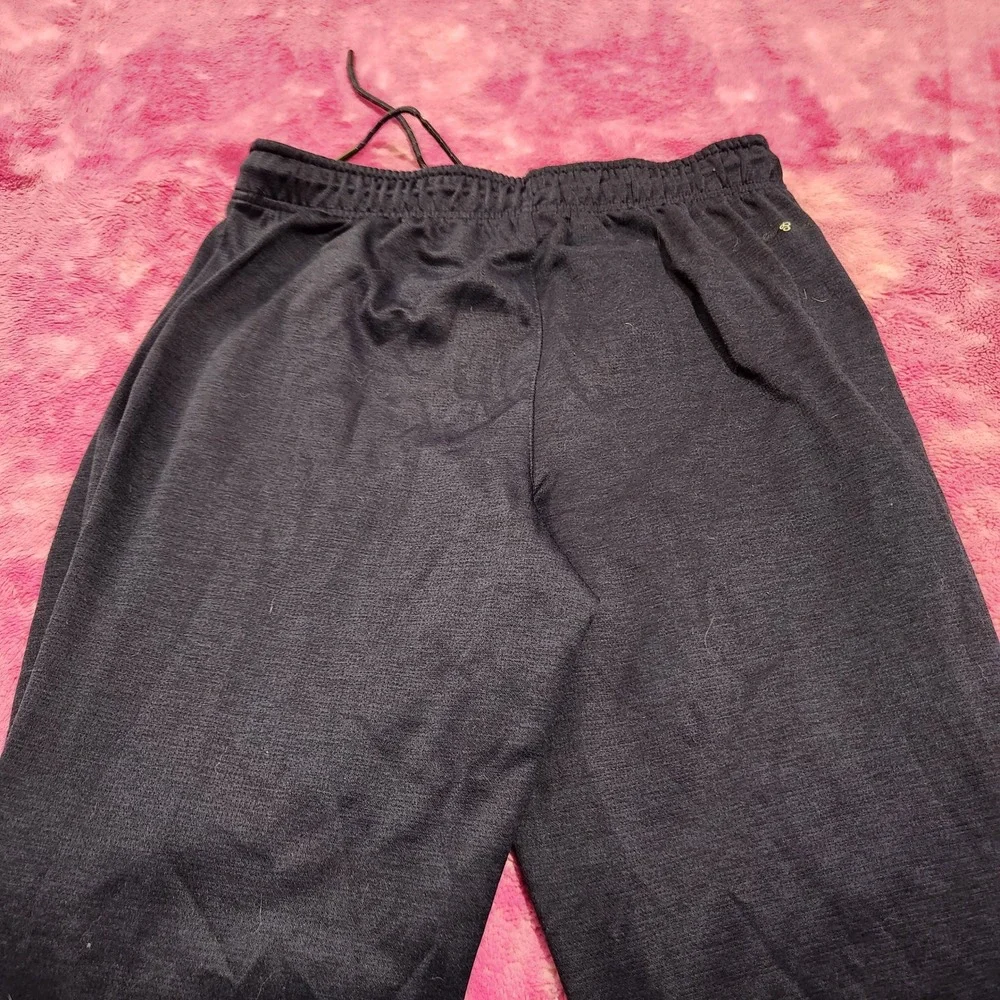 Eddie Bauer Motion Pants Men's Medium - High‎ Rise Performance Joggers Navy